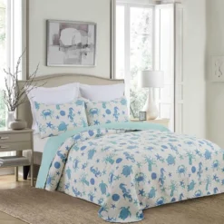 C&F Home Brisbane Bedspread -Bedding Shop GUEST 097bc21d c8ee 44f3 a3e9 b1f5f9534c8f