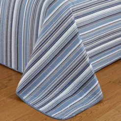Market & Place Elise Striped Reversible Quilt Set -Bedding Shop GUEST 0f496627 fe20 466c a96f 9e38031693ae