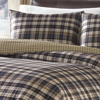 Port Gamble Plaid Comforter And Sham Set Navy - Eddie Bauer® 4 Port Gamble Plaid Comforter And Sham Set Navy - Eddie Bauer® - Image 2