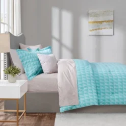 Queen 8pc Zuri Reversible Complete Bed Set Includes Sheets - Aqua -Bedding Shop GUEST 40b4c9d9 77b7 46f7 9f44 699a256851e8
