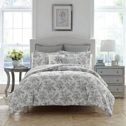 Annalise Reversible Comforter Set - Laura Ashley -Bedding Shop GUEST 58a93cc6 62ec 4abd a1ed 1f72eac5cdaa