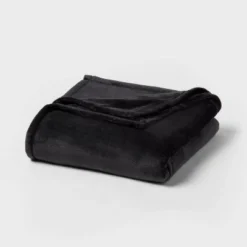 Recycled Polyester Throw Blanket - Room Essentials™ -Bedding Shop GUEST 5c00f41d 4188 44f0 8f68 d5b2c4f63e9b