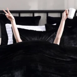 3pc Solid Faux Fur 100% Polyester Duvet Set Black - City Scene -Bedding Shop GUEST 6632644f 2178 4ec8 8d05 80a1592c67af