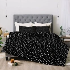 Iveta Abolina Amara 100% Cotton Comforter Set Black - Deny Designs -Bedding Shop GUEST 6ab34b0f 4961 457a 802c 26ecab9e26be 1