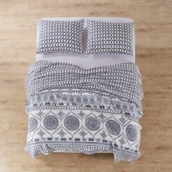 Valentina Quilt Set -Bedding Shop GUEST 6bfec101 10dc 4c75 9a66 66d1ec0cd496