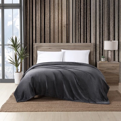 Eddie Bauer Ultra Soft Plush Flaannel Blanket 4 Eddie Bauer Ultra Soft Plush Flaannel Blanket - Image 2