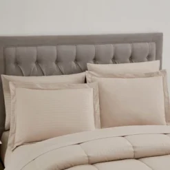 Sweet Home Collection 8 Piece Comforter Set Bag With Unique Design, Bed Sheets, 2 Pillowcases & 2 Shams & Bed Skirt All Season