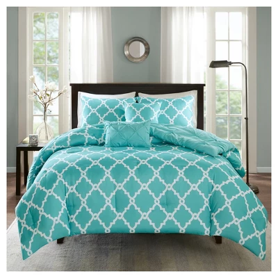 5pc Hayden Solid Reversible Comforter Set 4 5pc Hayden Solid Reversible Comforter Set - Image 2