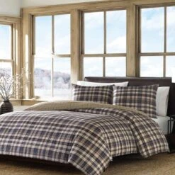 Port Gamble Plaid Comforter And Sham Set Navy - Eddie Bauer®