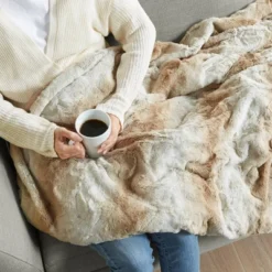 Marselle Faux Fur Weighted Blanket - Beautyrest 13 Marselle Faux Fur Weighted Blanket - Beautyrest -Bedding Shop GUEST bde2991f 3512 494b a64a 9e3d46252395