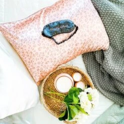 Morning Glamour King Satin Printed Pillowcase Pale Leopard -Bedding Shop GUEST e60069b7 6303 49f7 a811 433927dd6f65