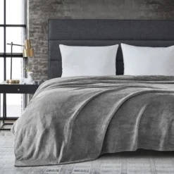 Kenneth Cole Reaction Kcr Solid Blanket -Bedding Shop GUEST ee0fd7c4 32ac 4267 9058 1f24cde359e3