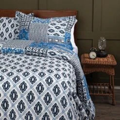 Southshore Fine Living Global Patch Oversized Reversible Duvet Cover Set With Shams 9 Southshore Fine Living Global Patch Oversized Reversible Duvet Cover Set With Shams -Bedding Shop GUEST f158382a fc14 4734 9c7c e18f97385559